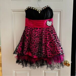 Cinderella Divine Elegant Black and Pink Leopard Print strapless Dress Sz 10